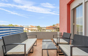 1 Bedroom Gorgeous Apartment In Brodarica